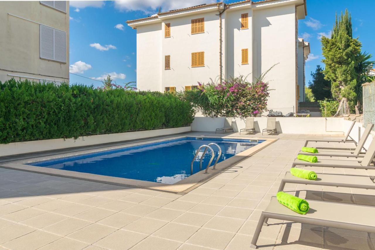 Mirella Apartment *